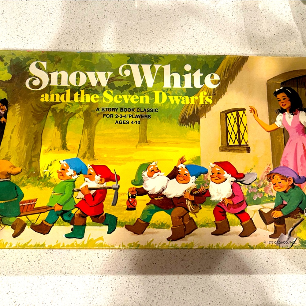 Vintage 1977 Disney Snow White Board Game. Collector Item !